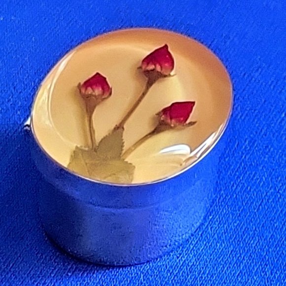 Sterling 925 Silver Box with 3 Real Miniature Rosebuds - Picture 5 of 7